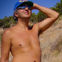 naturistnaked的化身