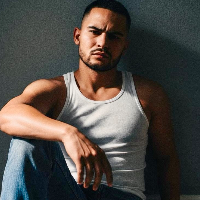 Charlie1994's Avatar