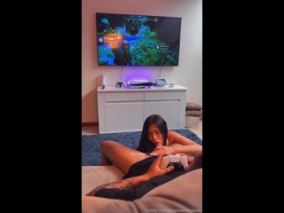 Thumb 4
