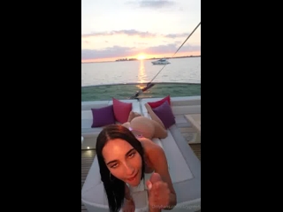 Thumb 6